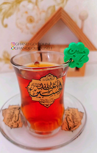 قند لبه فنجانی
